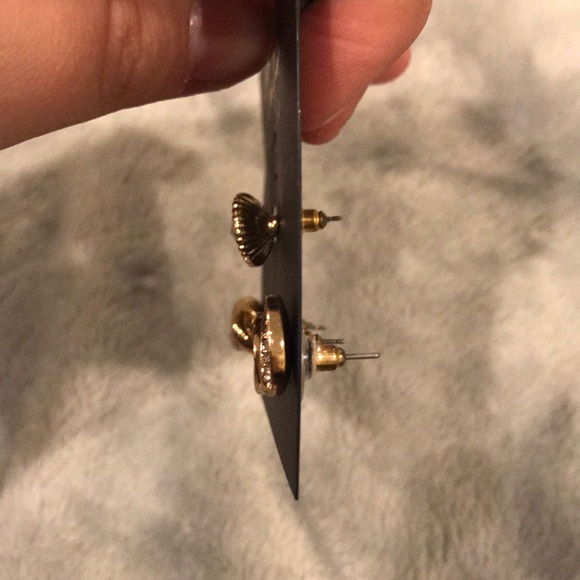 Stud Earring Set - Picture 6 of 7